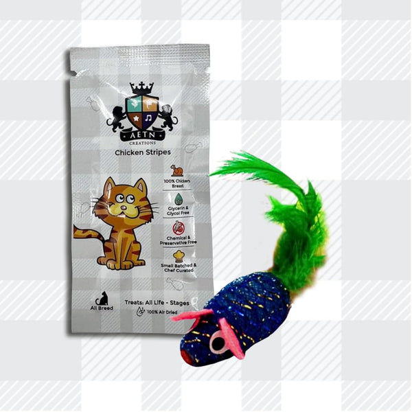 AETN Creations Gourmet Mon Petit 4x6x50g Fish and Ocean Variety Mixed Bundle Pack of Delights for Adult Cats with AETN Cat Treat and Toy