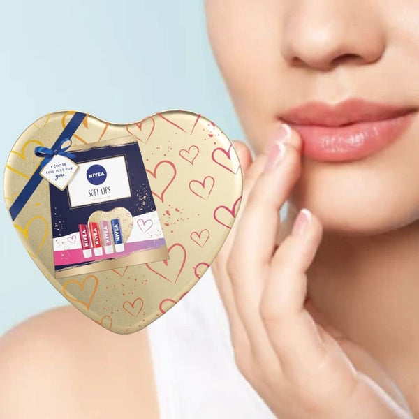 Soft Lip Balm In Heart Shape Box Giftset For 4 Balms For A Beautiful Indulge Colorful Lips That Offer Colour, Long-lasting Care And Moisturization For A Glossy Looking